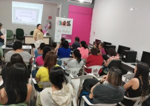>Palestra com mulheres em regime aberto em Dourados.