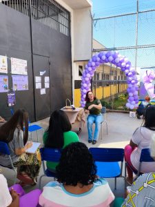 >visitantes participaram de palestra sobre o ciclo da violência e formas de romper com esse padrão.