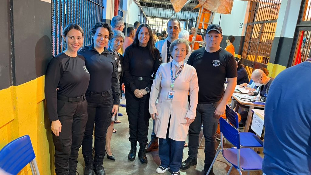 Ação integrada leva mutirão de saúde a mais 1,5 mil internos do Instituto Penal de Campo Grande Ação integrada leva mutirão de saúde a mais 1,5 mil internos do Instituto Penal de Campo Grande