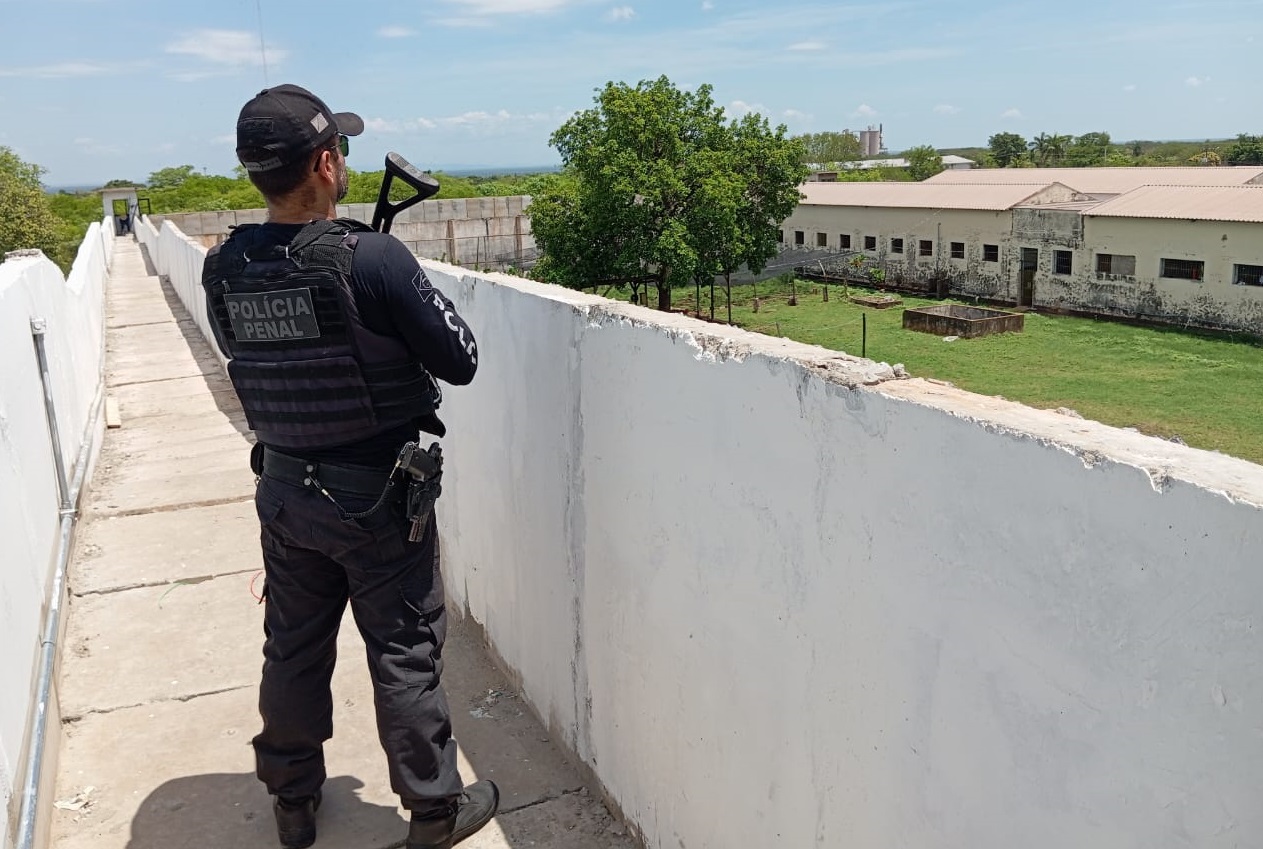 gep corumba muralha De escoltas à vigilância de muralhas, grupamento da Polícia Penal contribui para reforço da segurança em Corumbá